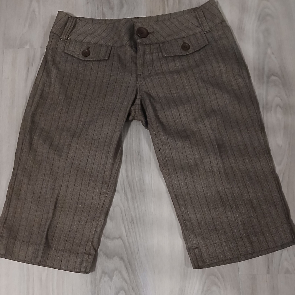 Fossil Bermuda SLIM FIT Brown Striped Knee Length Shorts Size 6